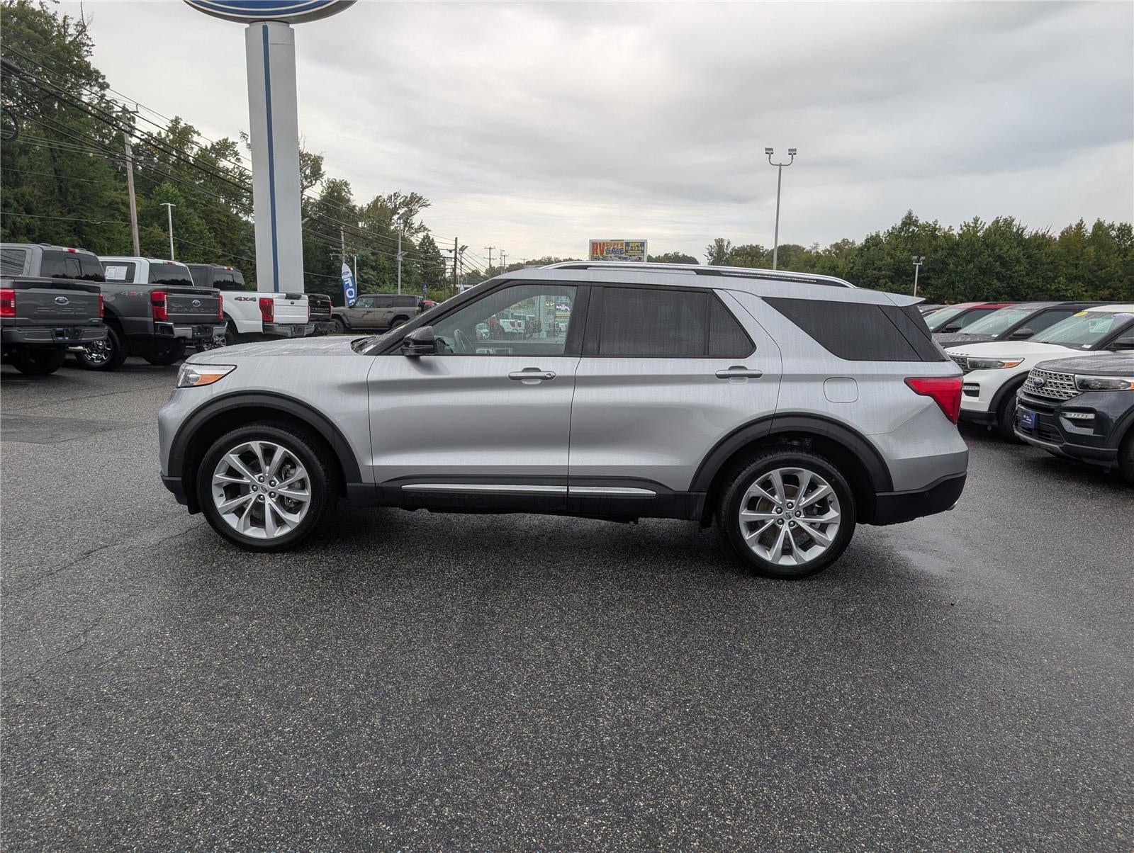 2022 Ford Explorer Platinum