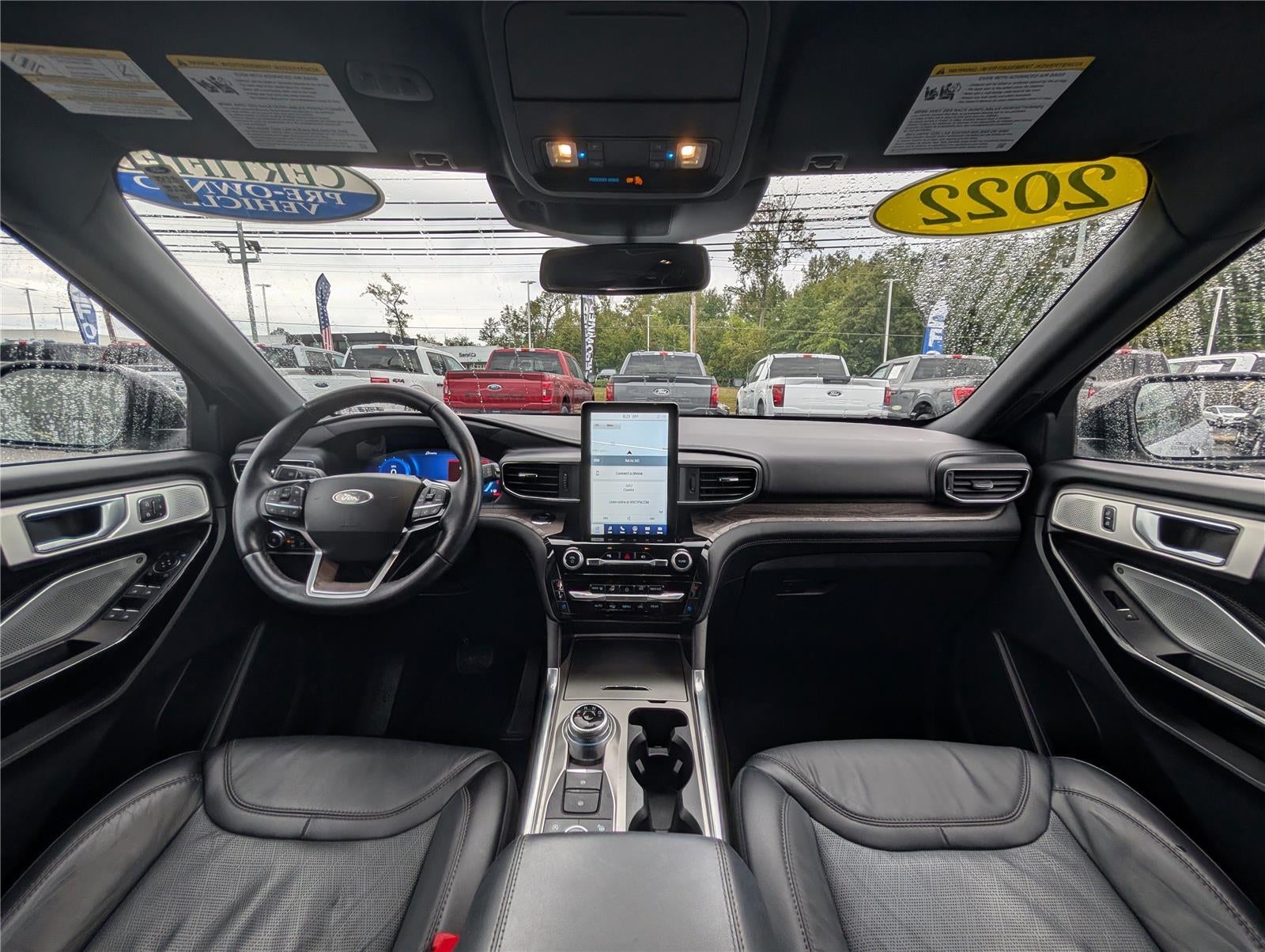 2022 Ford Explorer Platinum