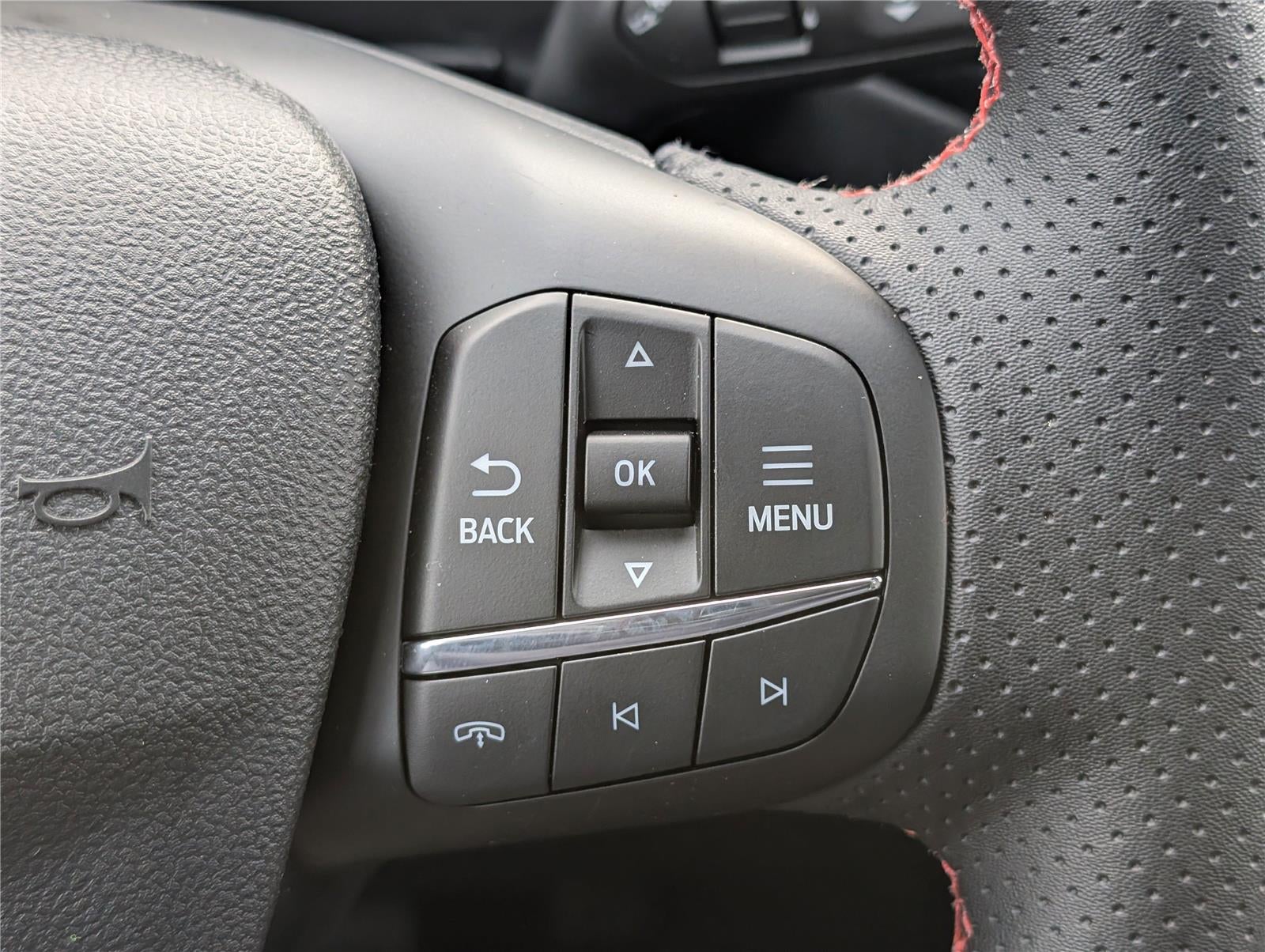 2026 Ford Escape ST-Line Select