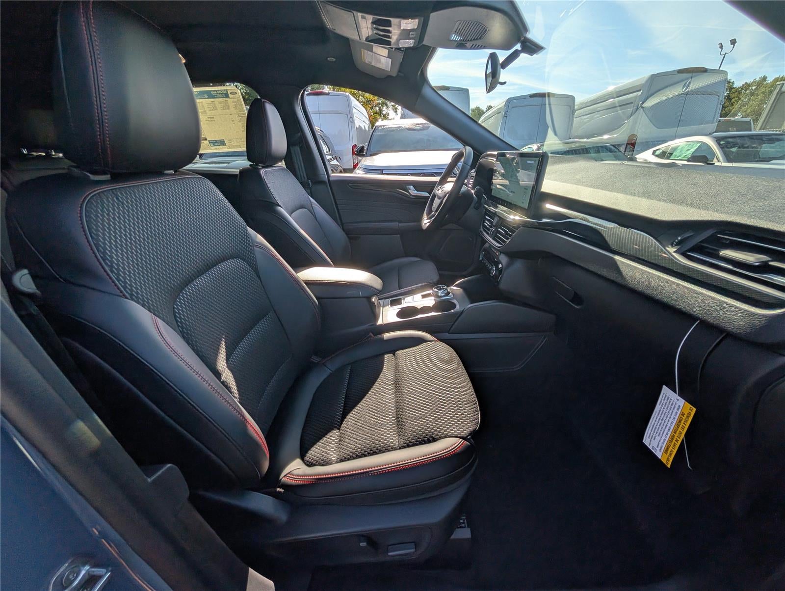 2026 Ford Escape ST-Line Select