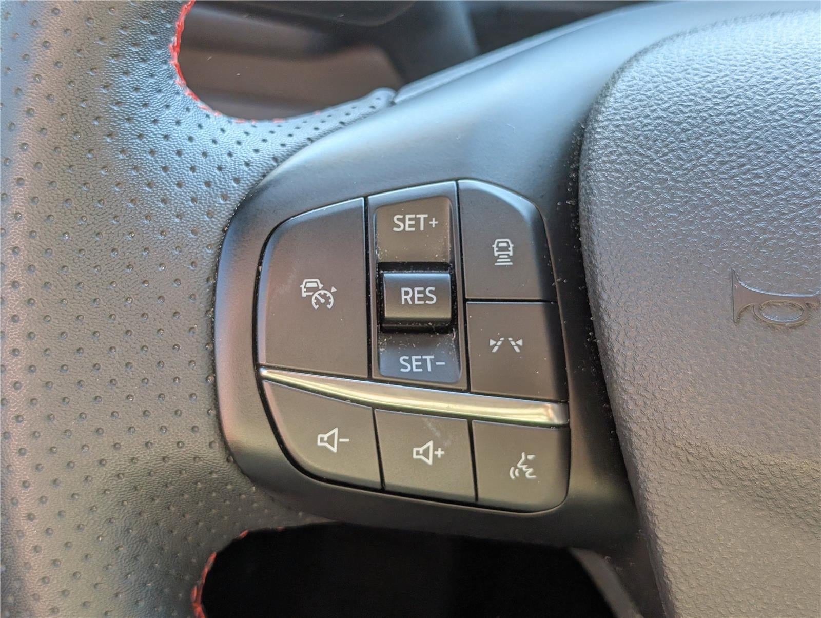 2023 Ford Escape ST-Line Elite