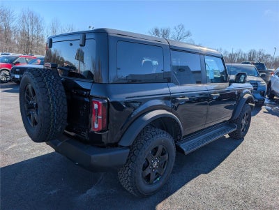 2025 Ford Bronco Outer Banks®