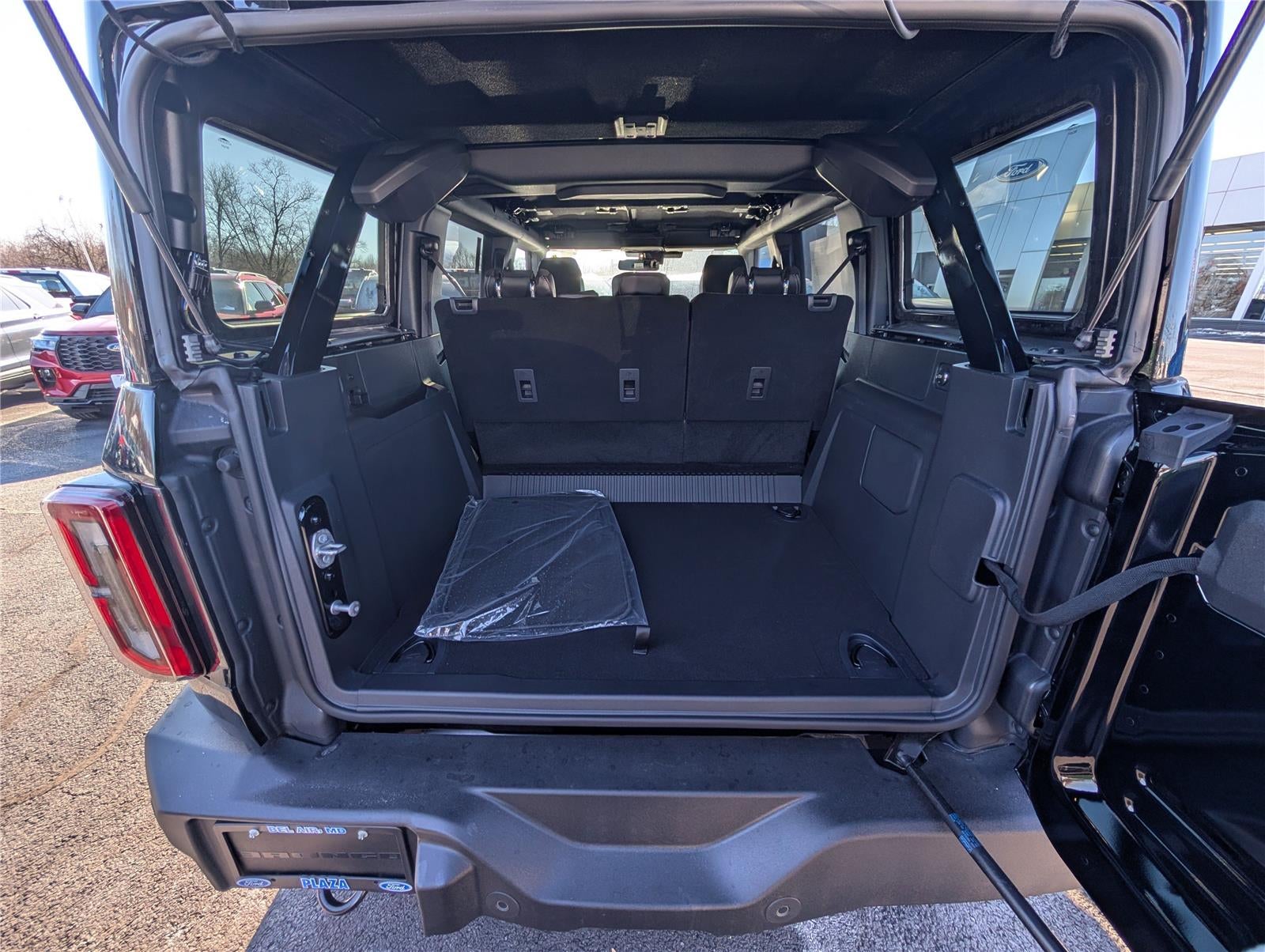 2025 Ford Bronco Outer Banks®