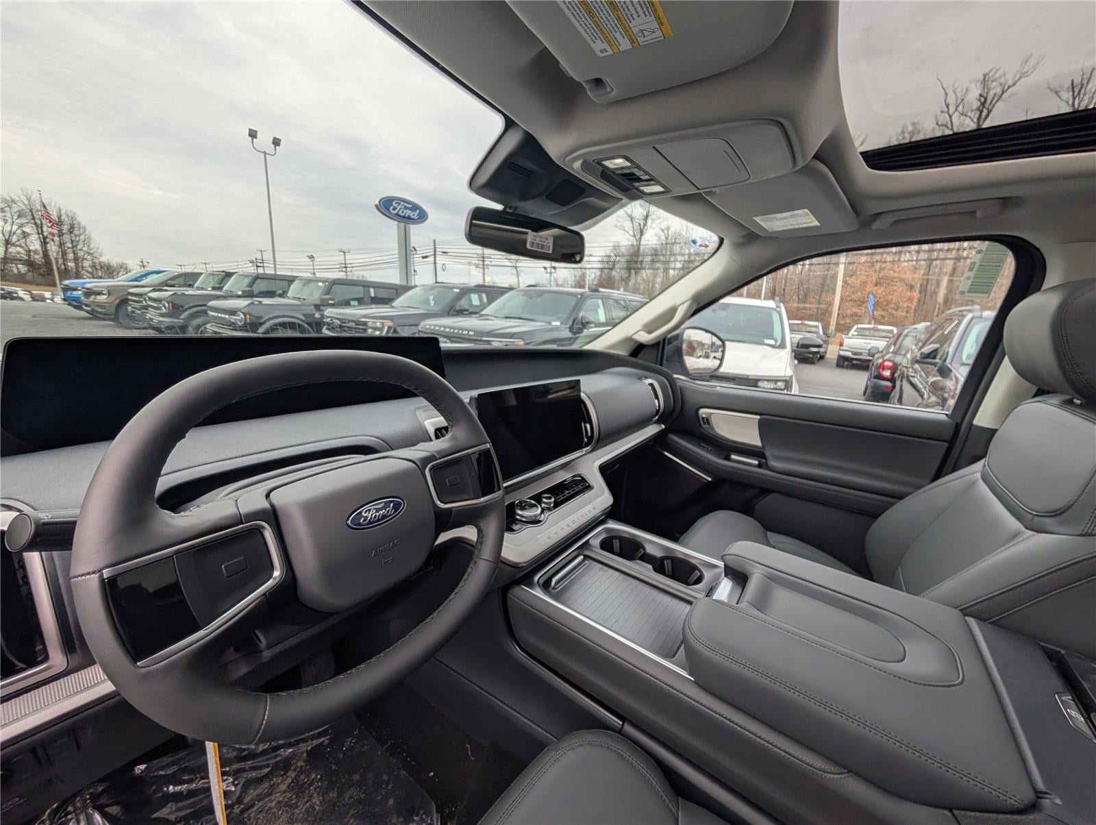 2026 Ford Expedition MAX Active