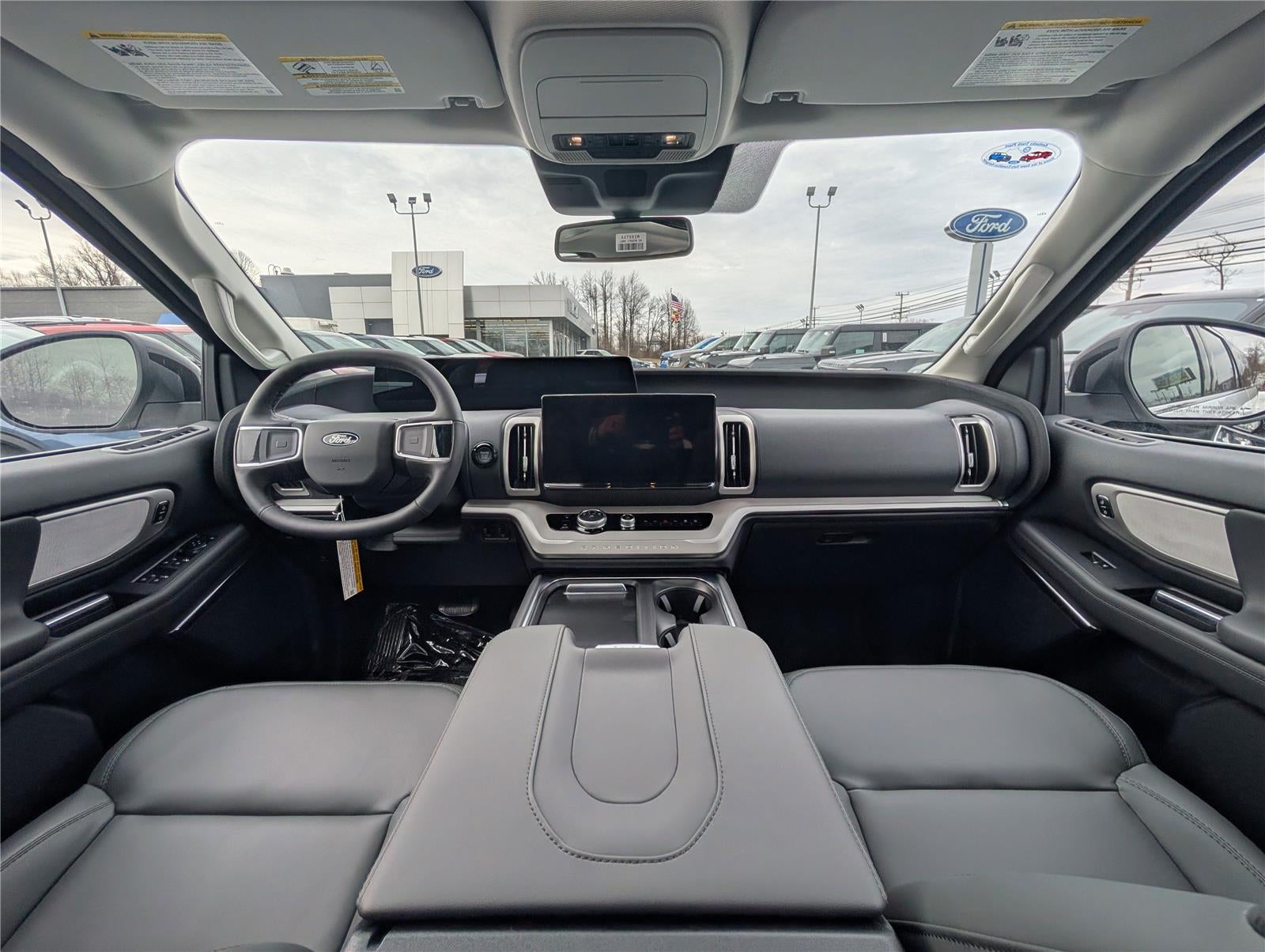 2026 Ford Expedition MAX Active