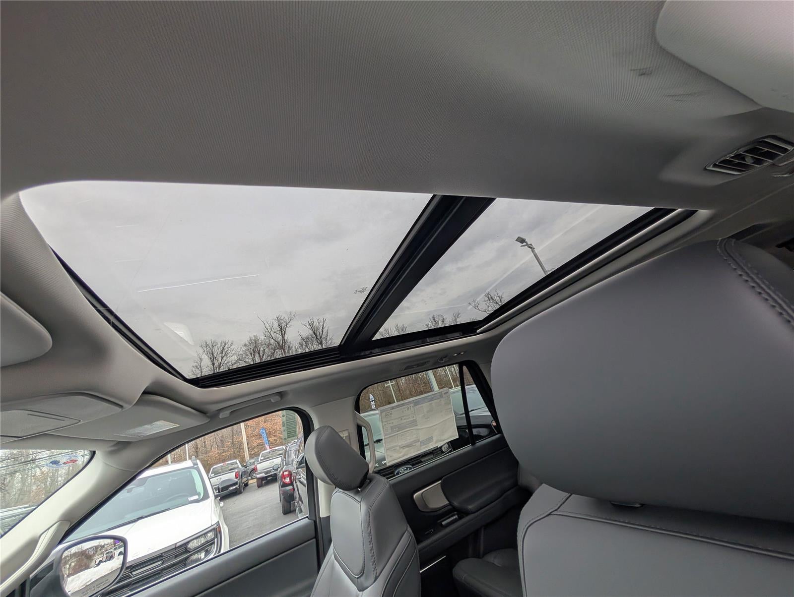 2026 Ford Expedition MAX Active