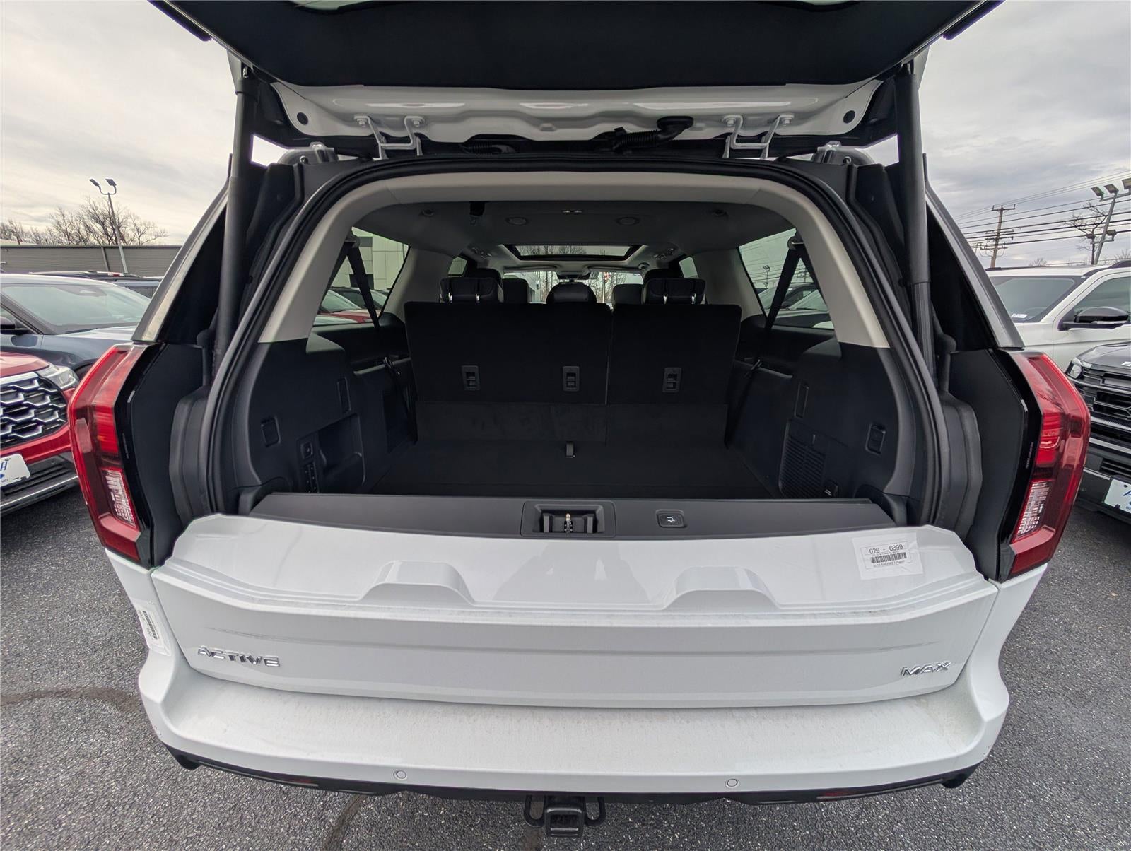 2026 Ford Expedition MAX Active