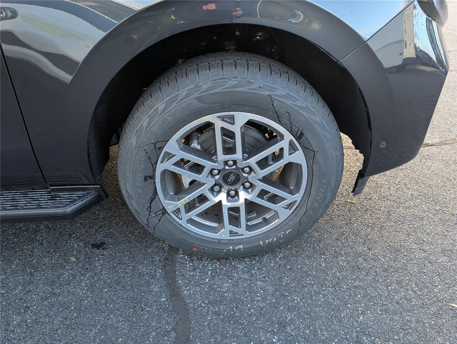 2025 Ford Expedition Active MAX