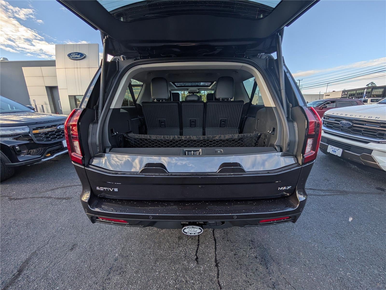 2025 Ford Expedition Active MAX