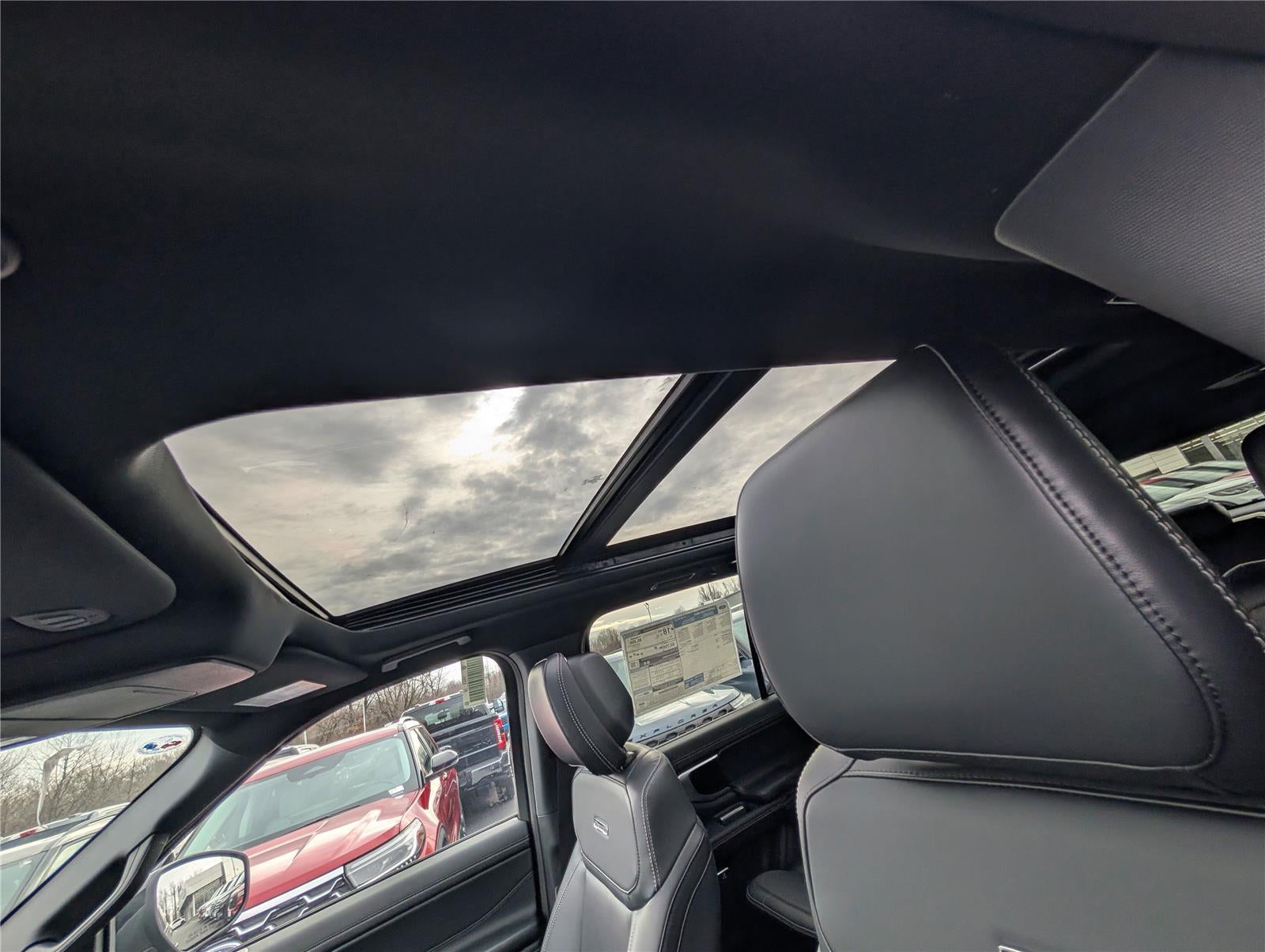 2026 Ford Expedition MAX Platinum®