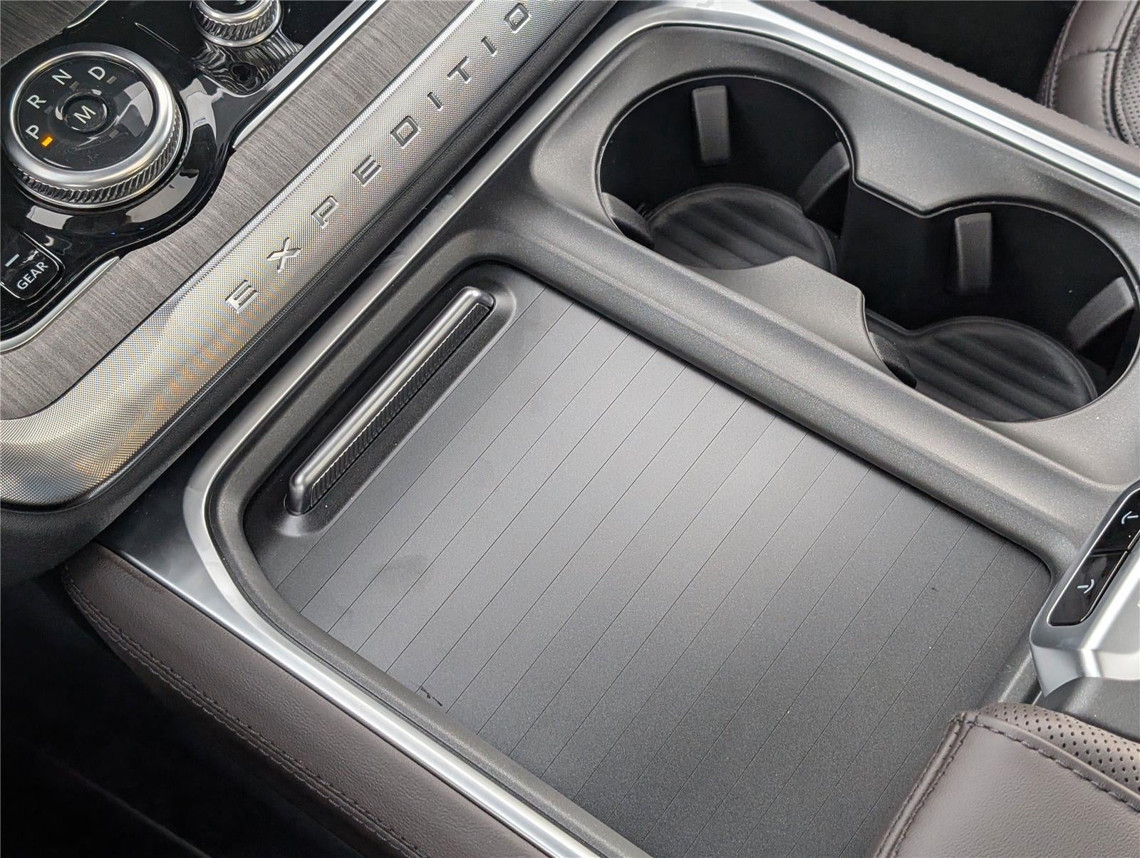 2025 Ford Expedition Platinum® MAX