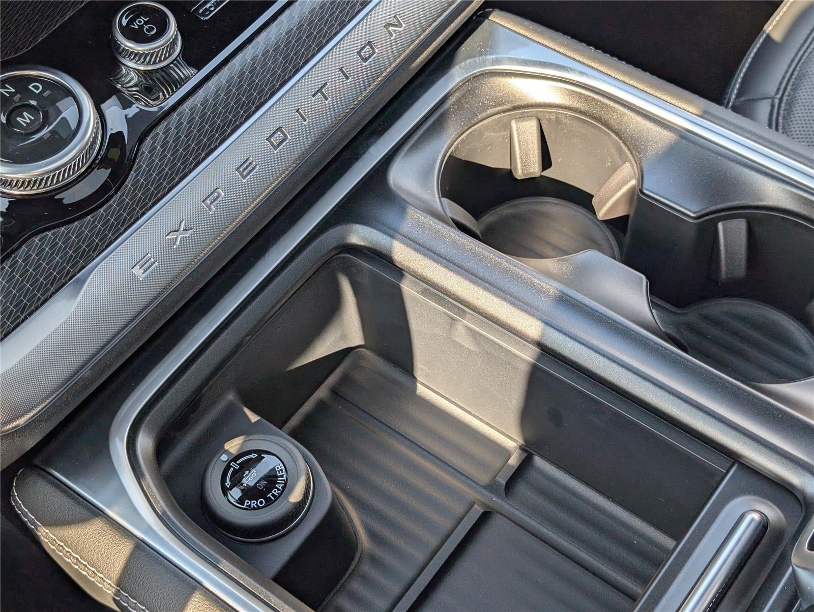 2026 Ford Expedition MAX Platinum®