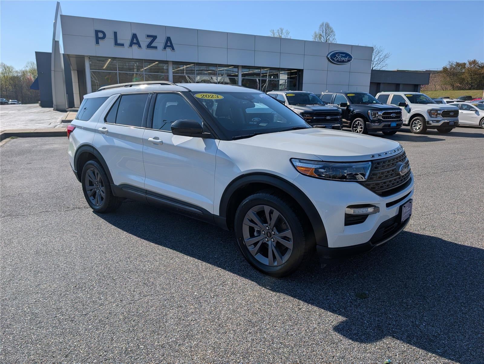 2023 Ford Explorer XLT