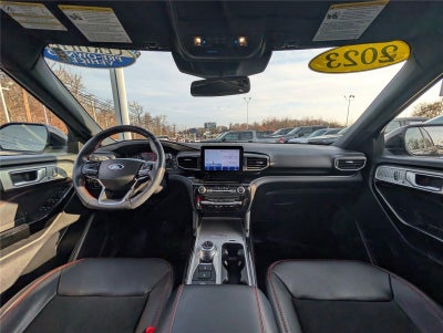 2023 Ford Explorer ST-Line