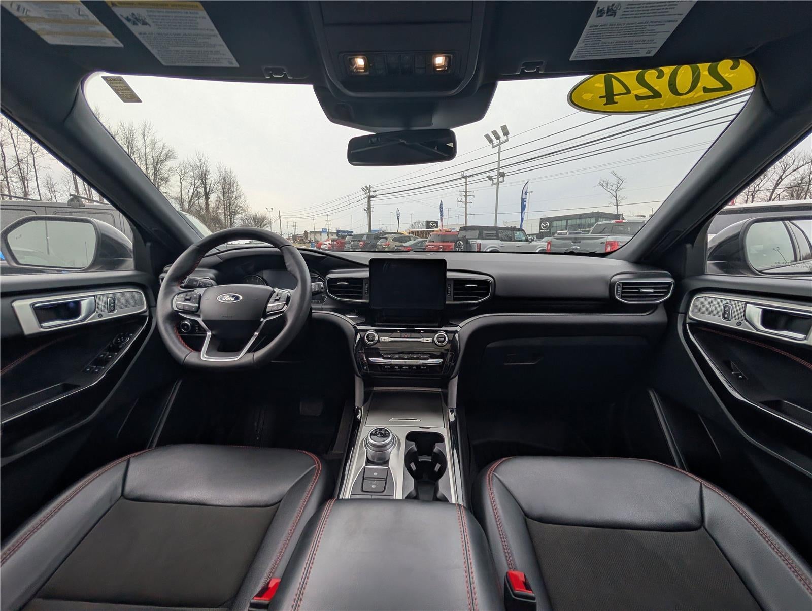 2024 Ford Explorer ST-Line