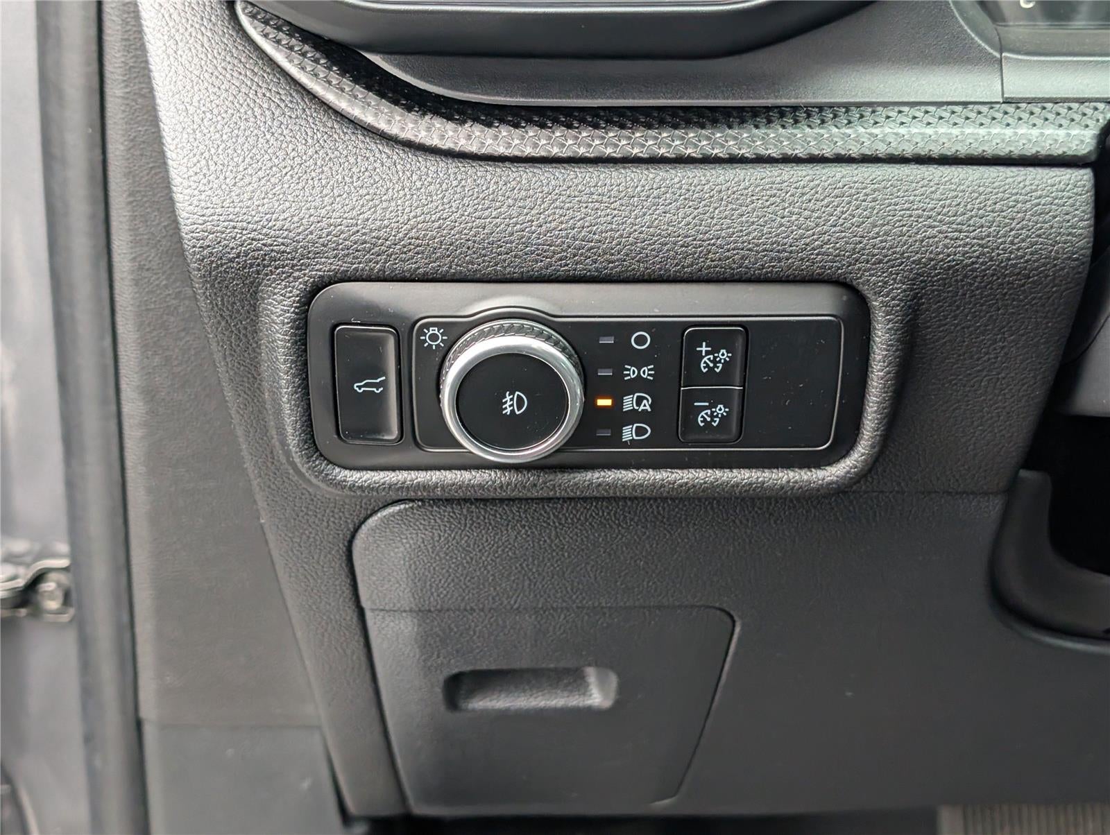 2024 Ford Explorer ST-Line