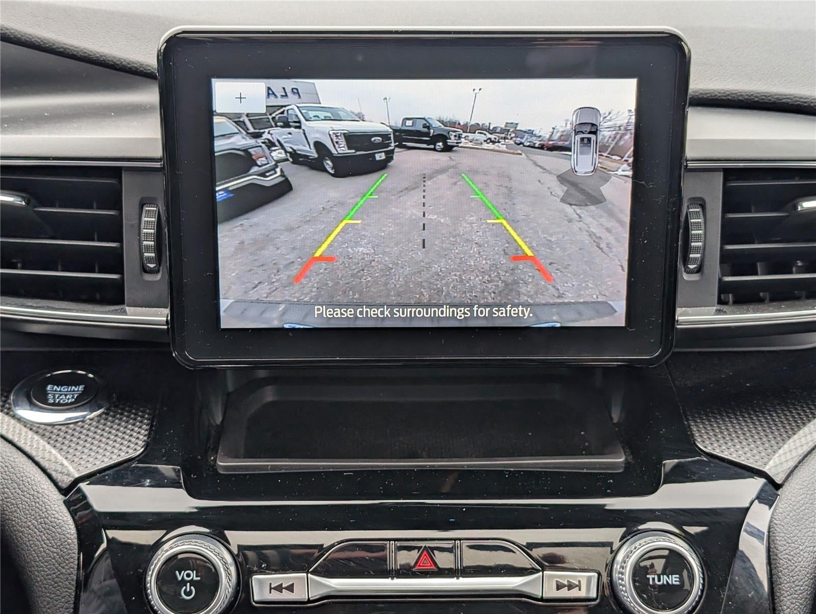 2024 Ford Explorer ST-Line