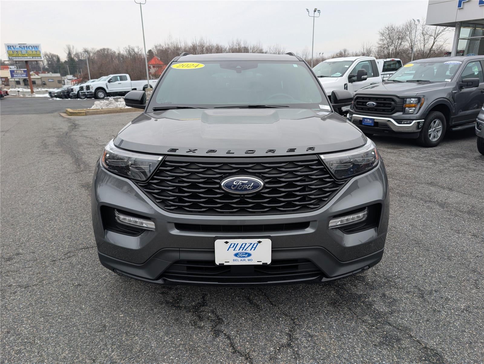 2024 Ford Explorer ST-Line