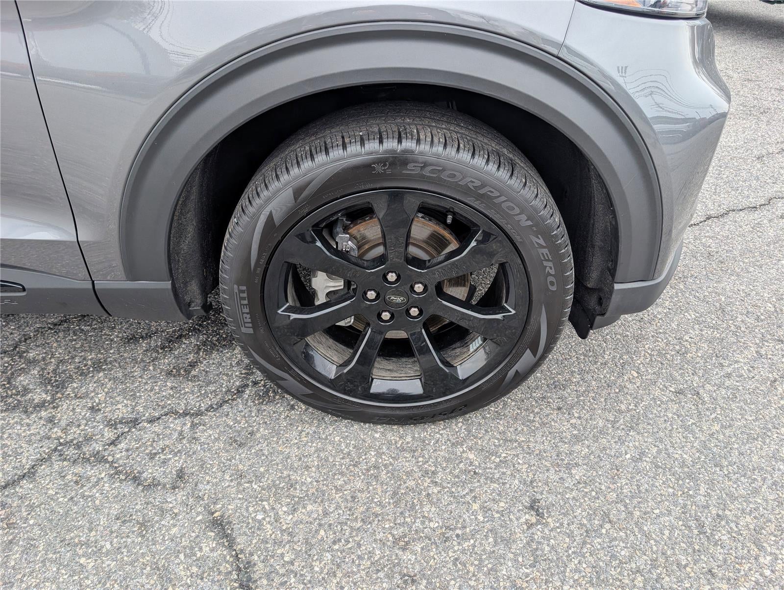 2024 Ford Explorer ST-Line