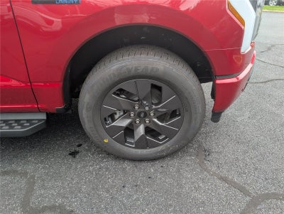 2025 Ford F-150 Lightning Lariat®