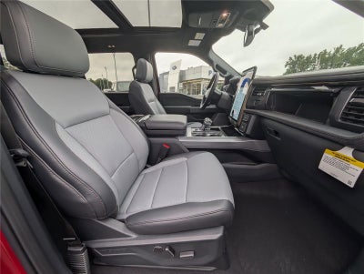 2025 Ford F-150 Lightning Lariat®