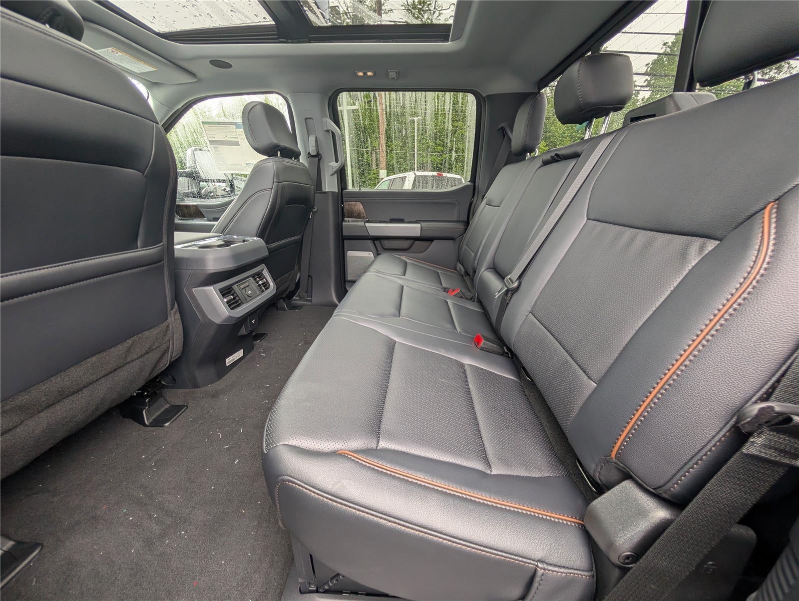 2025 Ford Super Duty F-250® Lariat®