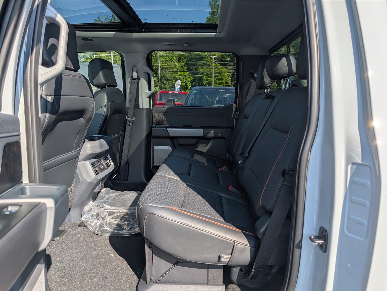 2025 Ford Super Duty F-250® Lariat®