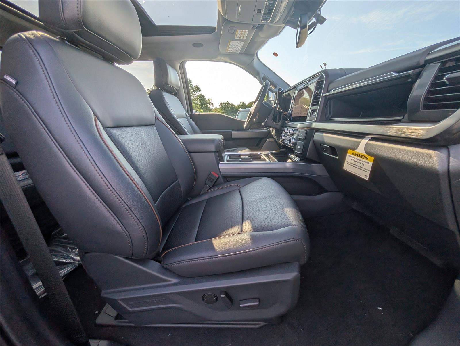 2025 Ford Super Duty F-250® Lariat®