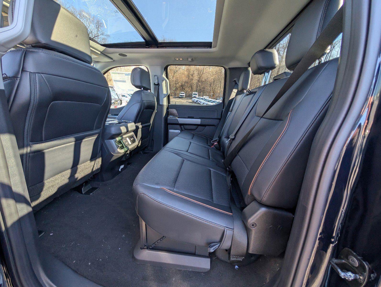 2025 Ford Super Duty F-250® Lariat®