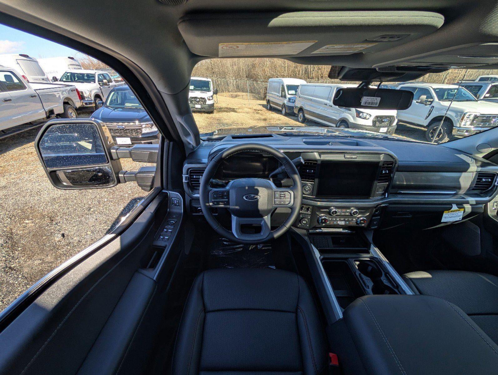 2025 Ford Super Duty F-250® Lariat®