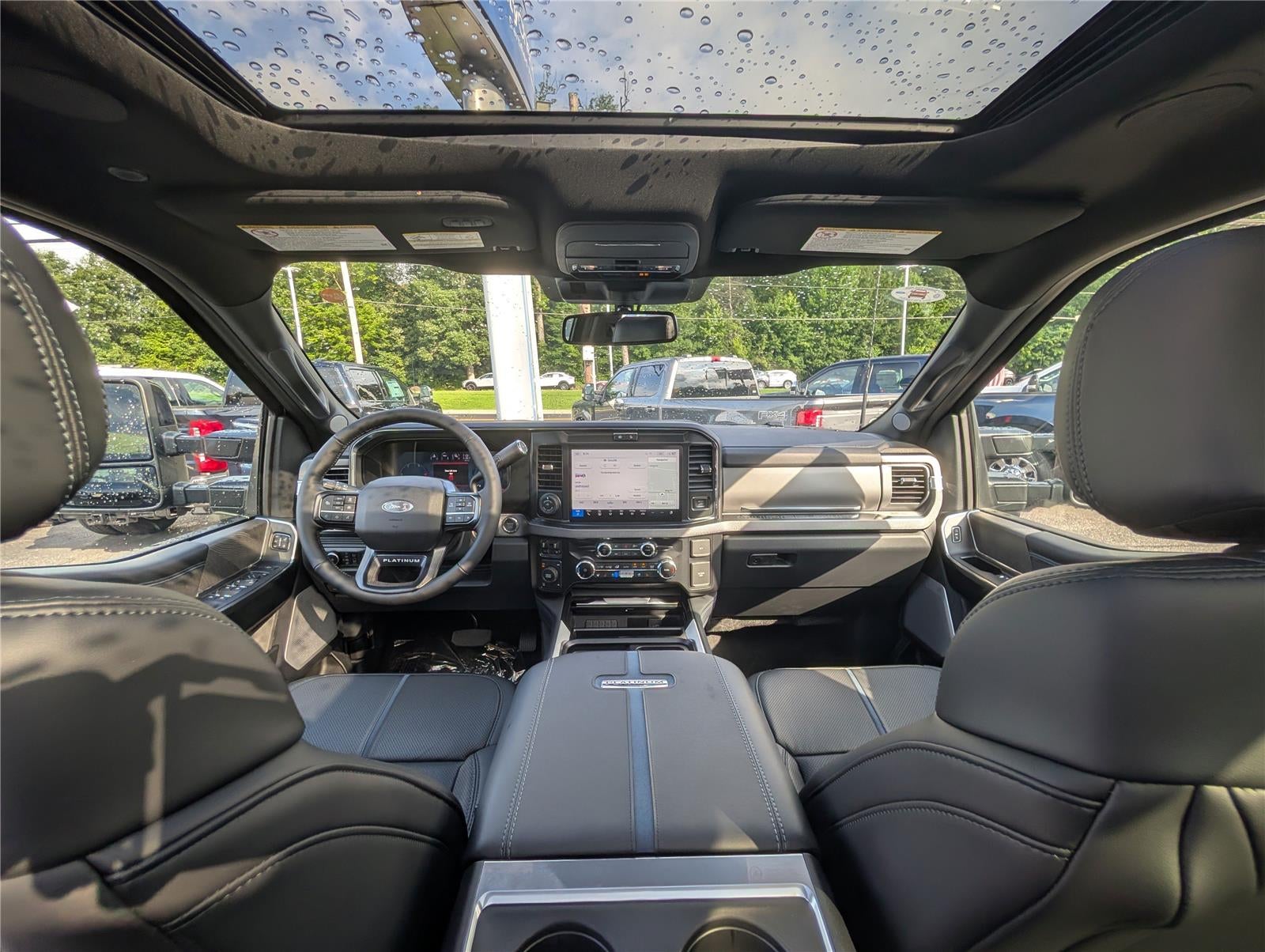 2025 Ford Super Duty F-250® Platinum®