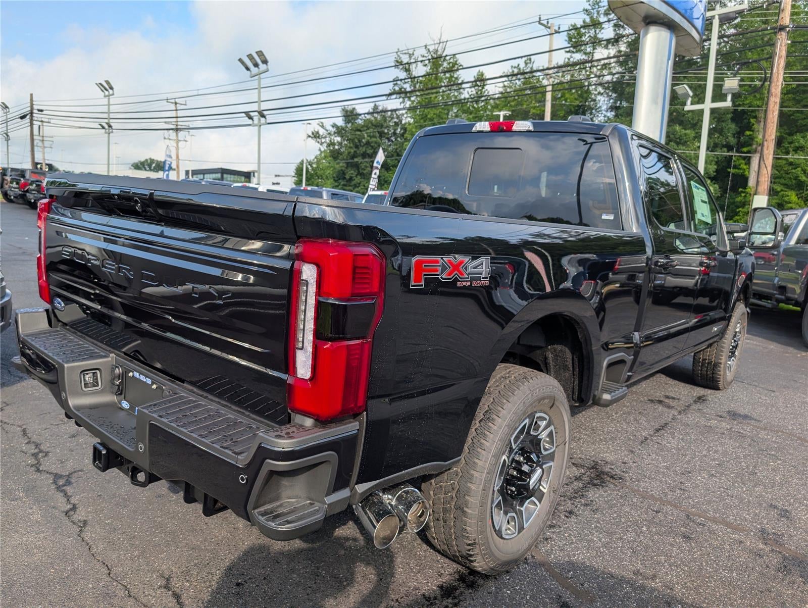 2025 Ford Super Duty F-250® Platinum®