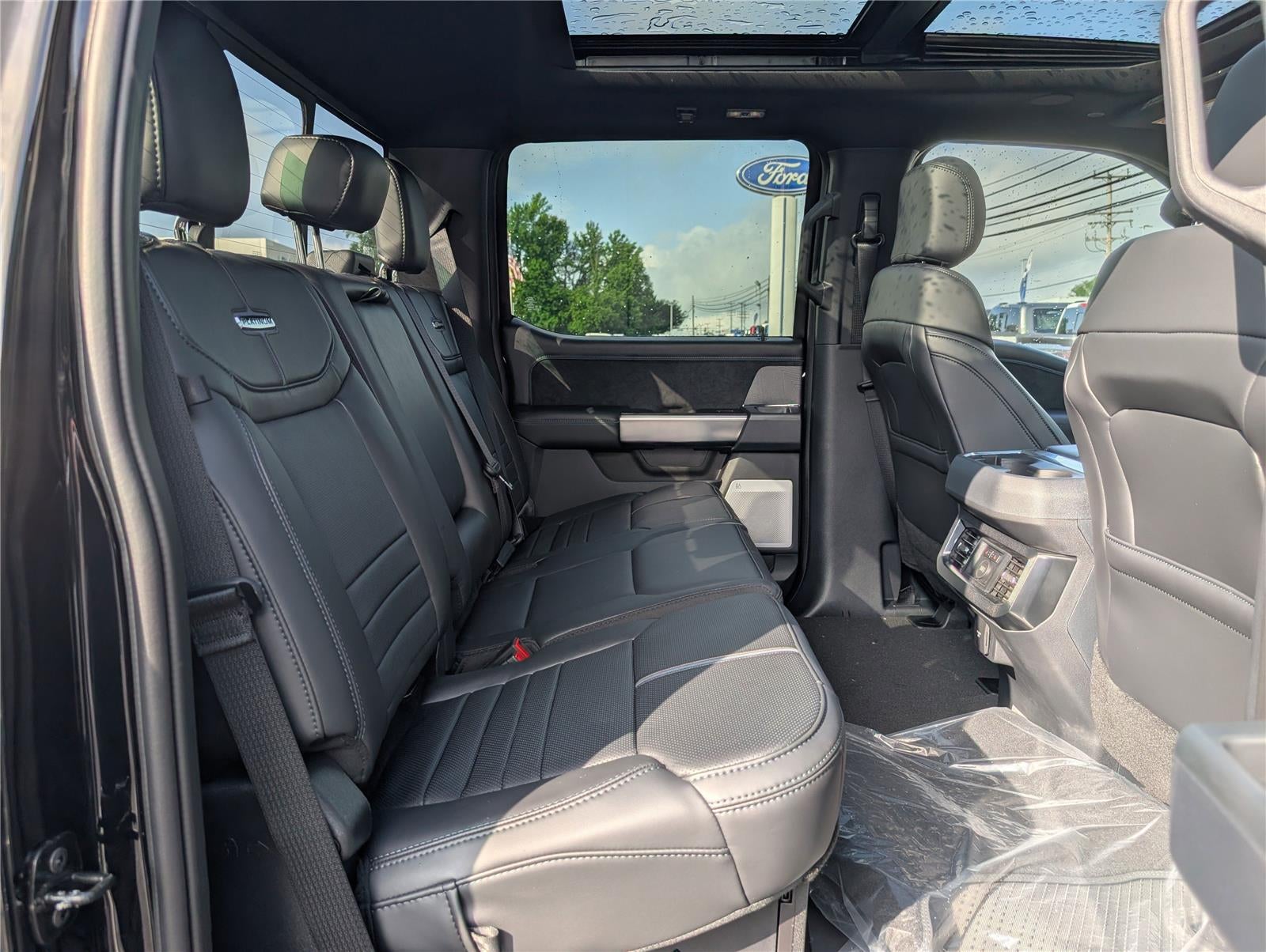 2025 Ford Super Duty F-250® Platinum®