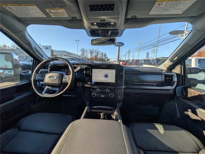 2026 Ford Super Duty F-350® Lariat®