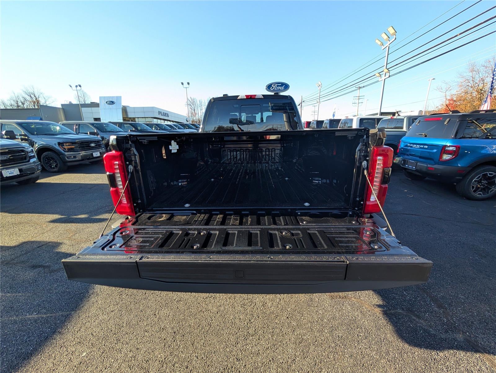 2026 Ford Super Duty F-350® Lariat®