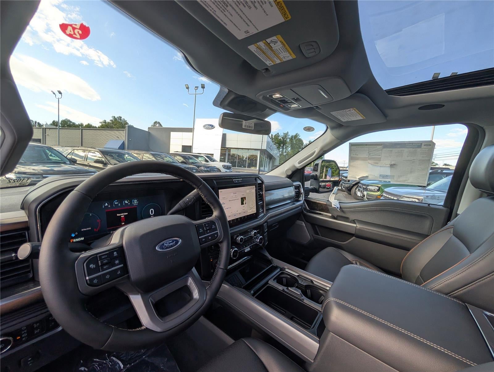 2026 Ford Super Duty F-350® Lariat®