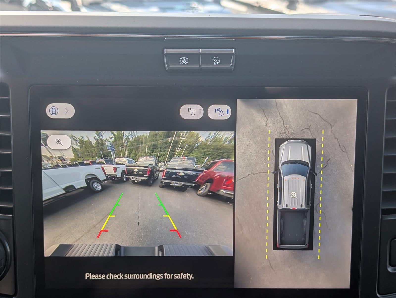 2026 Ford Super Duty F-350® Lariat®