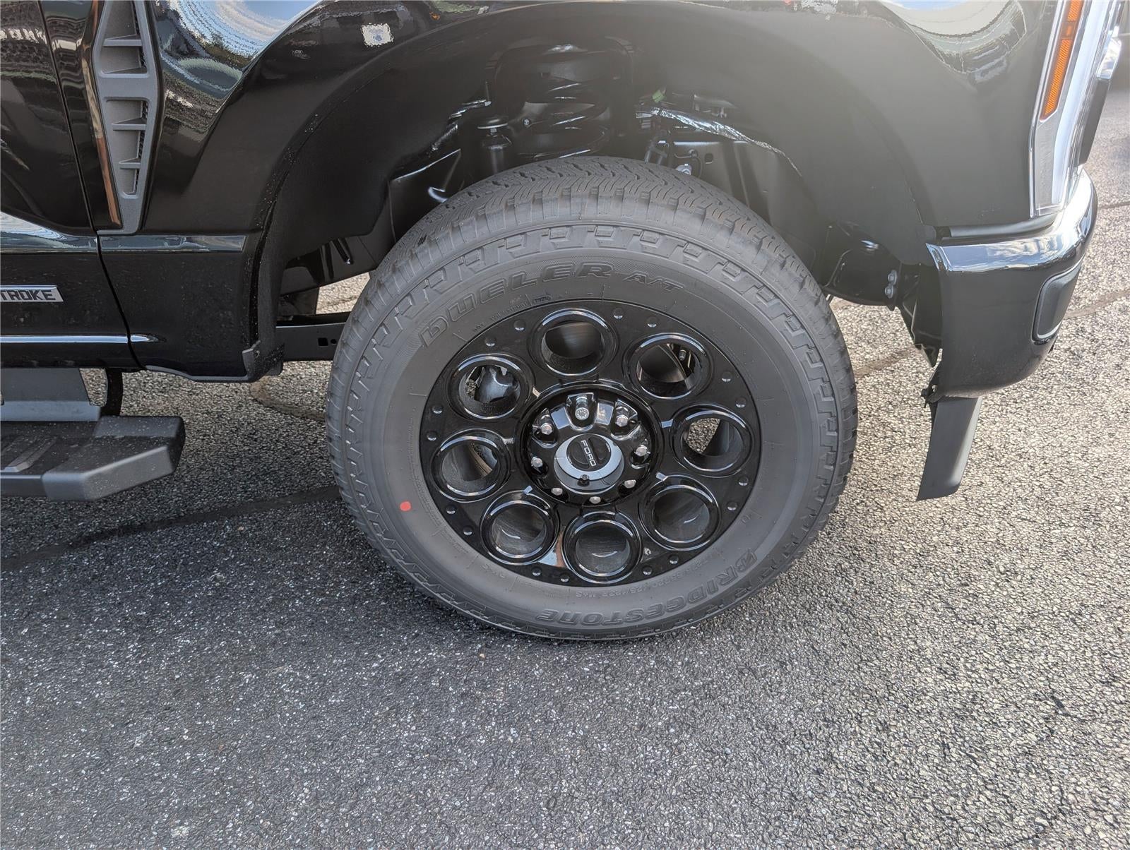 2026 Ford Super Duty F-350® Lariat®