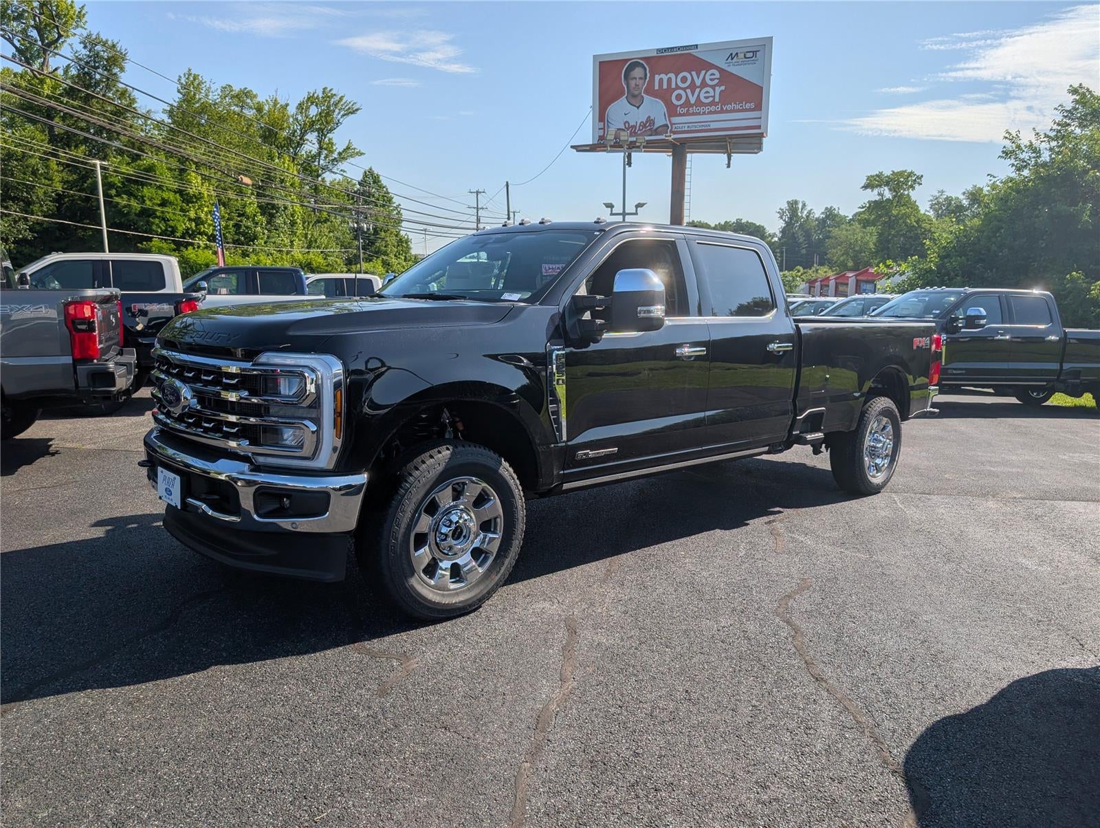 2025 Ford Super Duty F-350® Lariat®