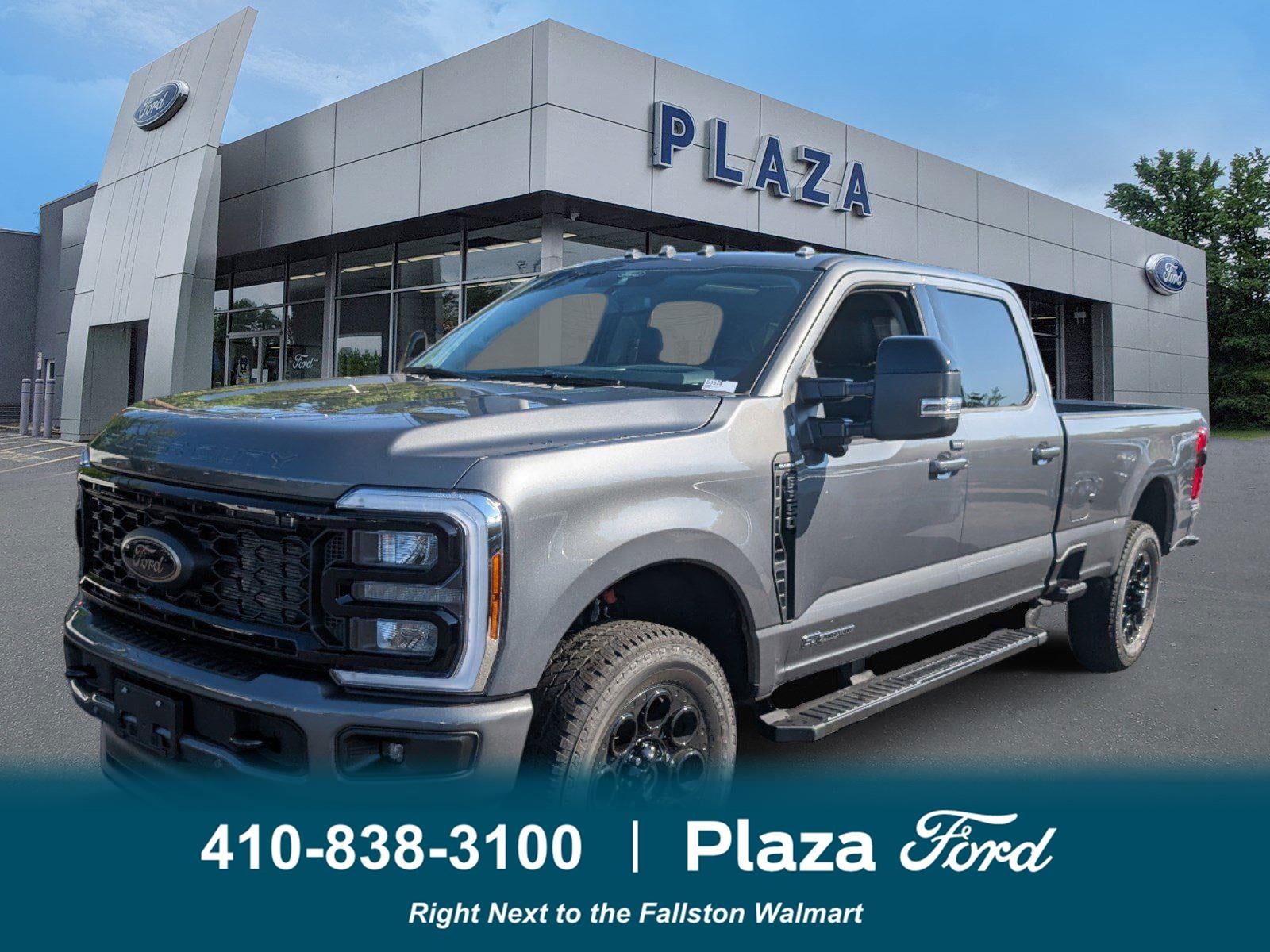 2025 Ford Super Duty F-350® Lariat®