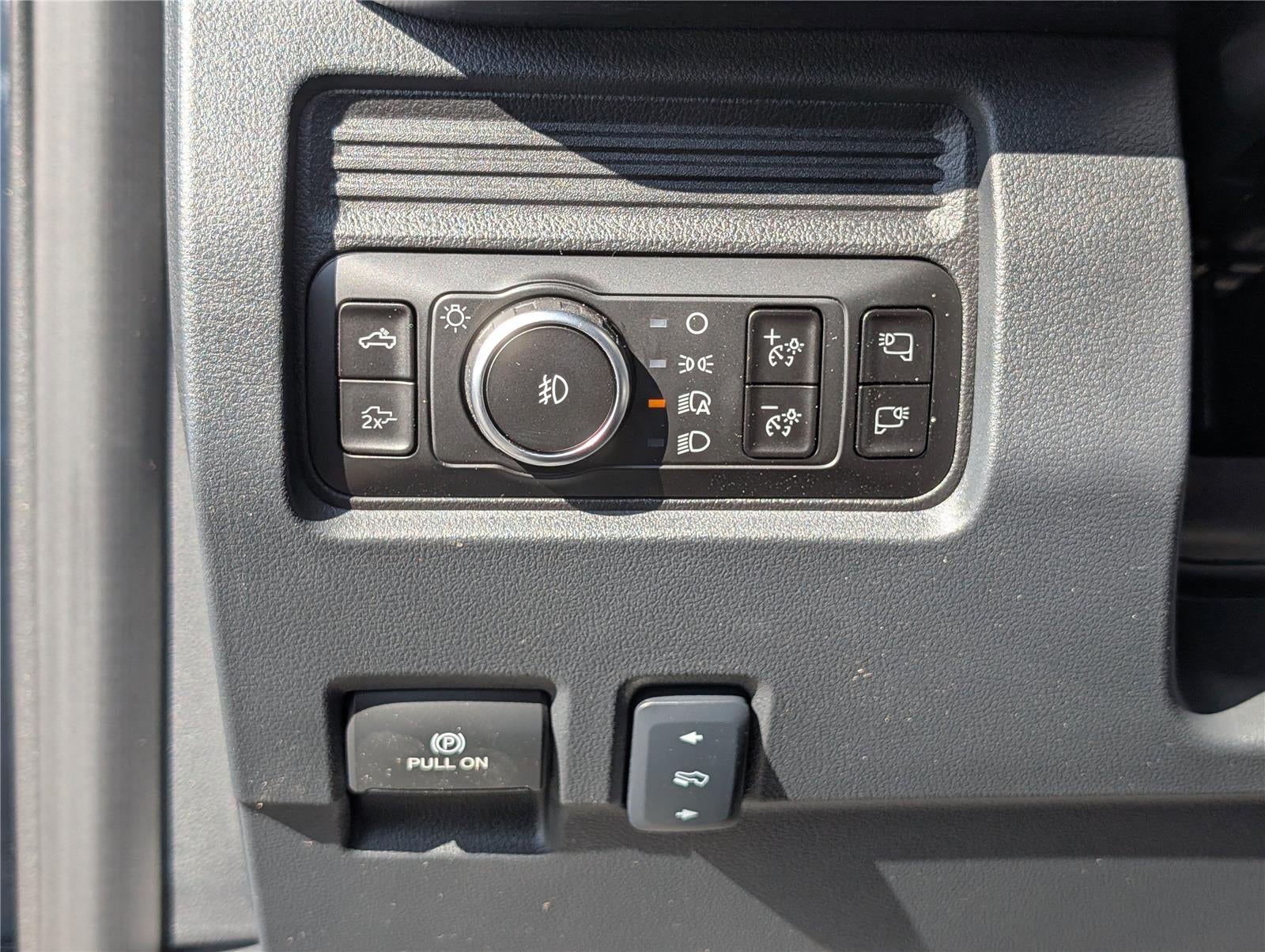 2025 Ford Super Duty F-350® Lariat®