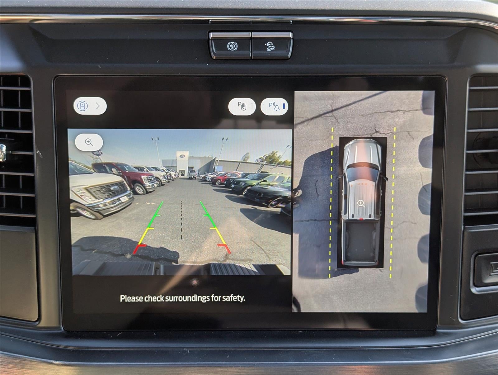 2026 Ford Super Duty F-350® Lariat®