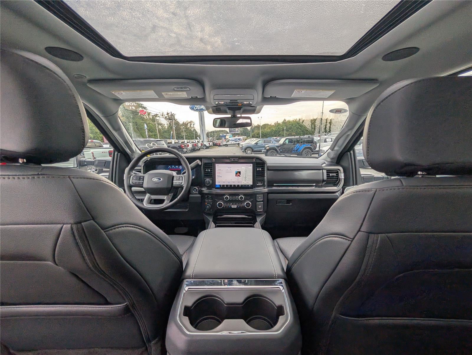 2026 Ford Super Duty F-350® Lariat®