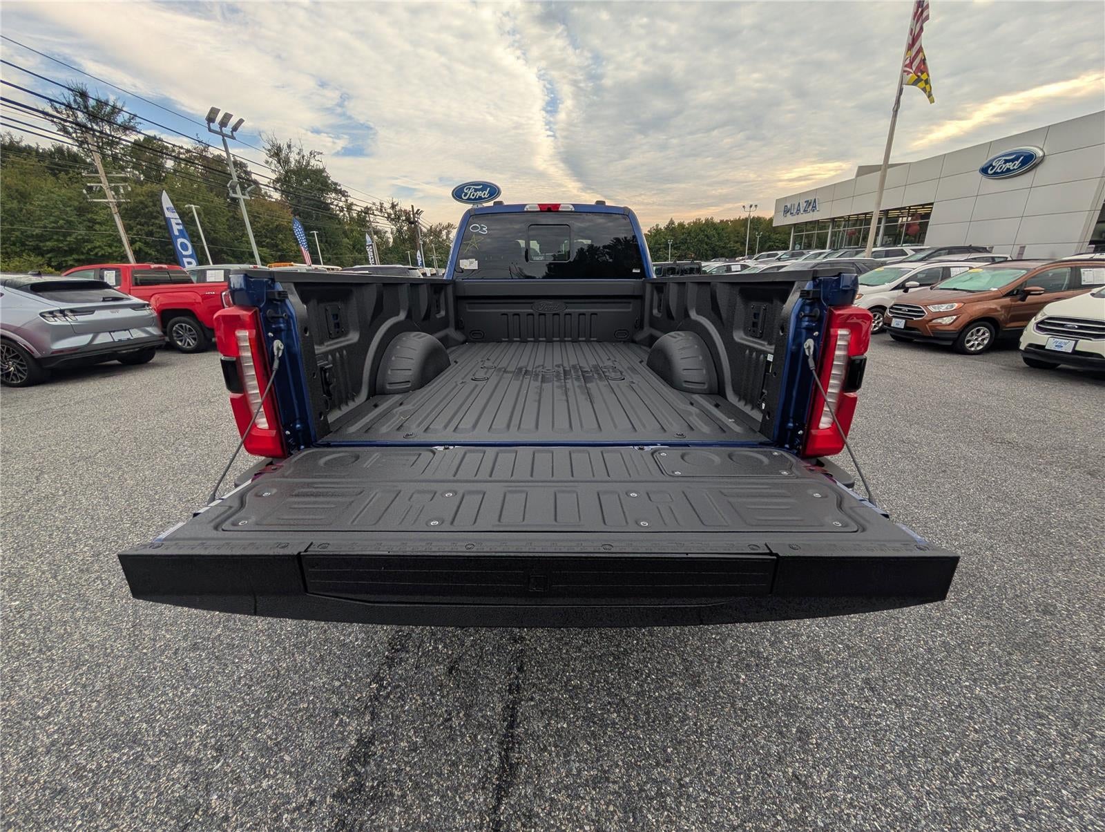 2026 Ford Super Duty F-350® Lariat®