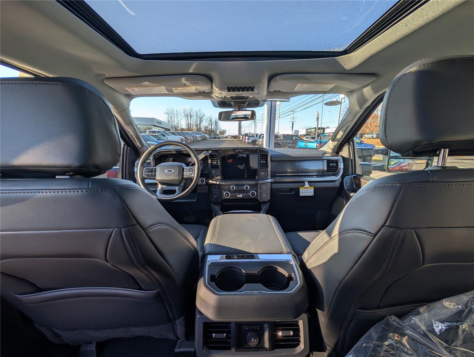 2026 Ford Super Duty F-350® Lariat®