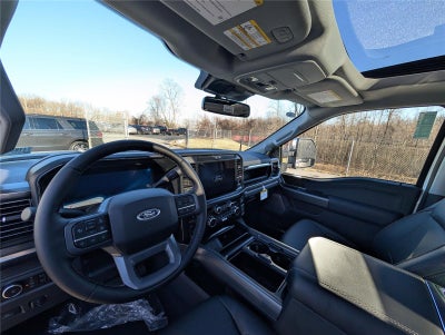 2026 Ford Super Duty F-350® Lariat®