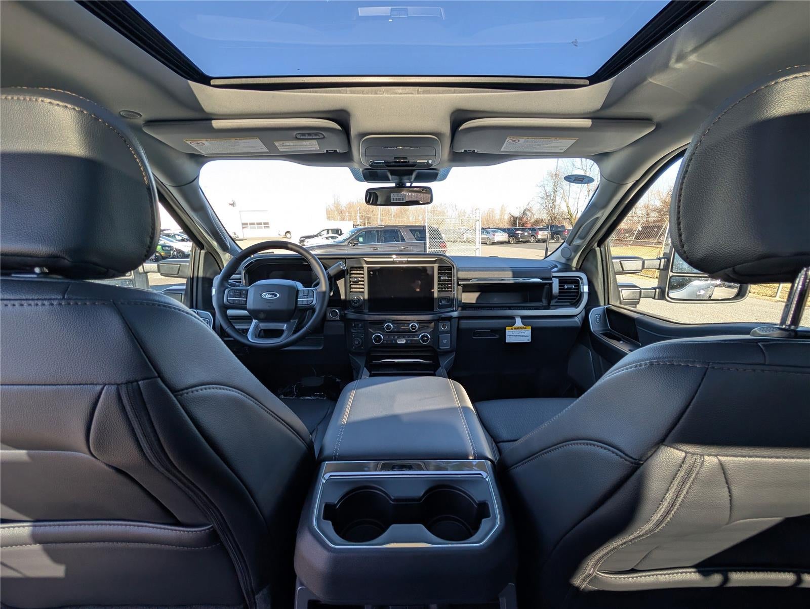 2026 Ford Super Duty F-350® Lariat®