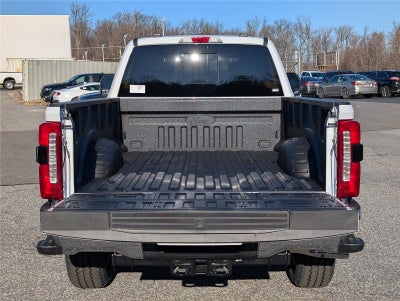 2026 Ford Super Duty F-350® Lariat®