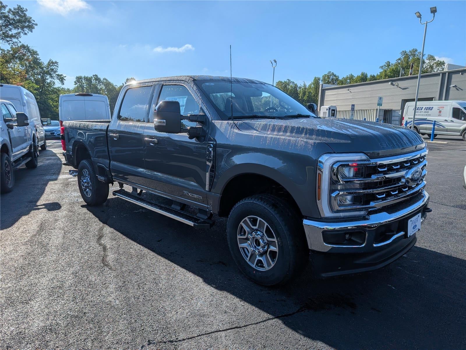 2026 Ford Super Duty F-350® Lariat®