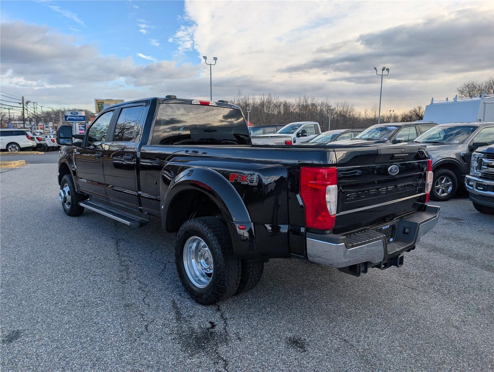 2022 Ford F-350 XL